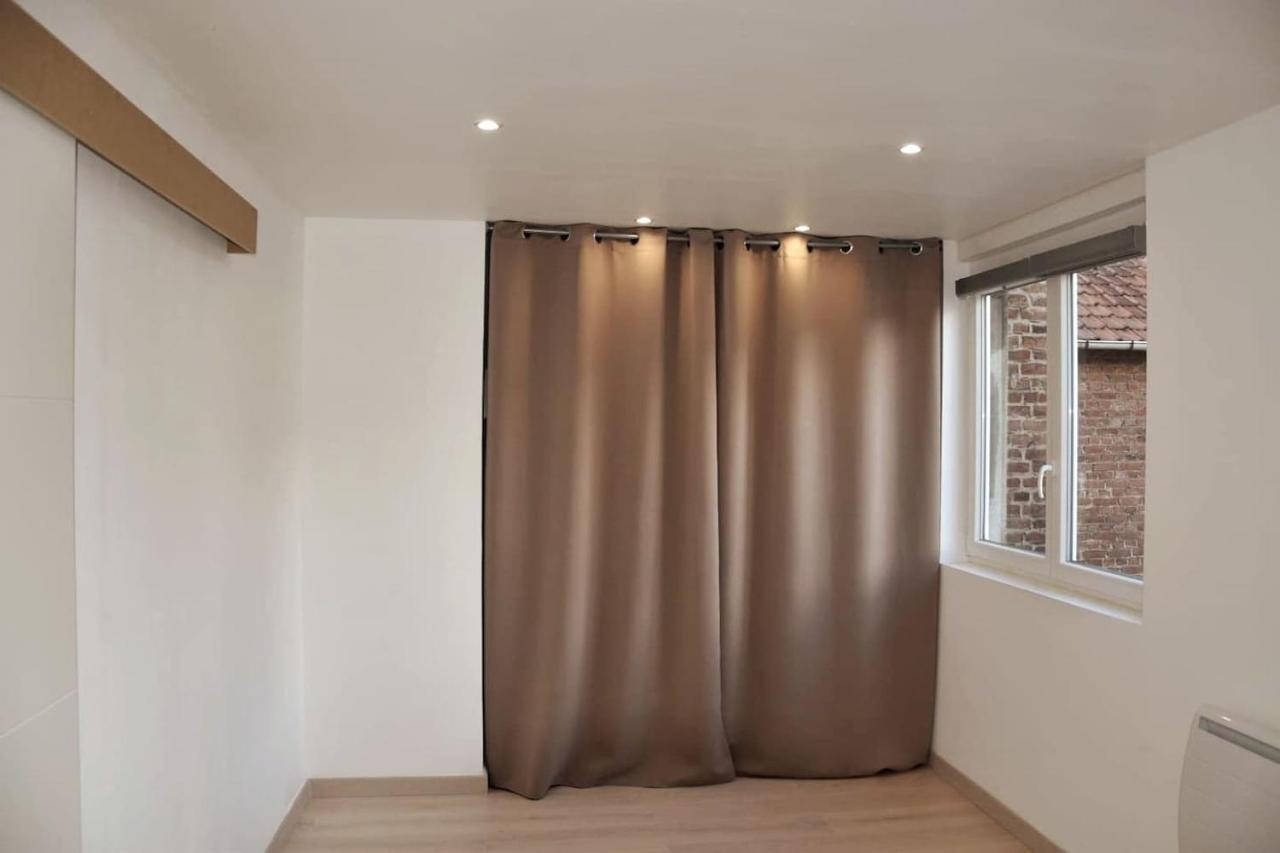 Bel appartement situé quartier Louvre-Bollaert Lens Extérieur photo