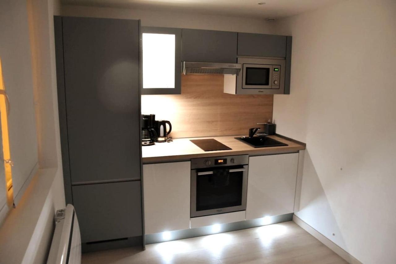 Bel appartement situé quartier Louvre-Bollaert Lens Extérieur photo